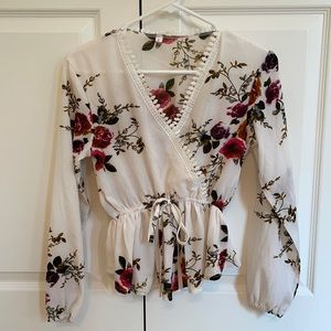 Long sleeve flower crop top